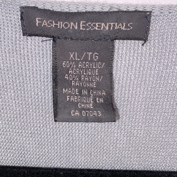 ✅Fashion  Essentials kimono wrap greyish blue sweater 🩵🩵 - Picture 9 of 11